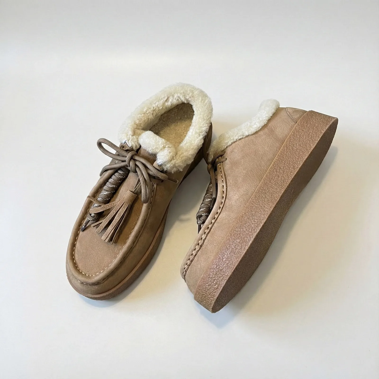 

26 new designer shoes women's casual shoes suede fabric wool lining Handmade By Master Elegant and comfortable