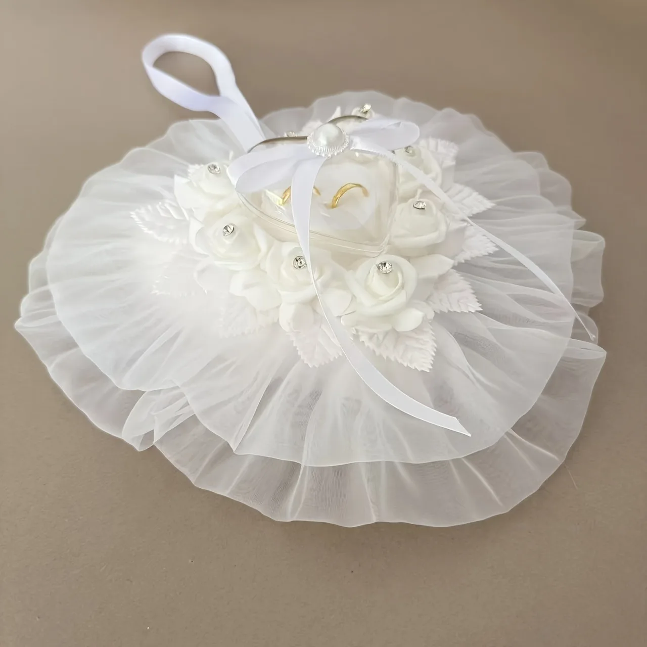 Подушка для обручального кольца в форме сердца - богемный стиль принцессы с белым кружевным цветочным декором