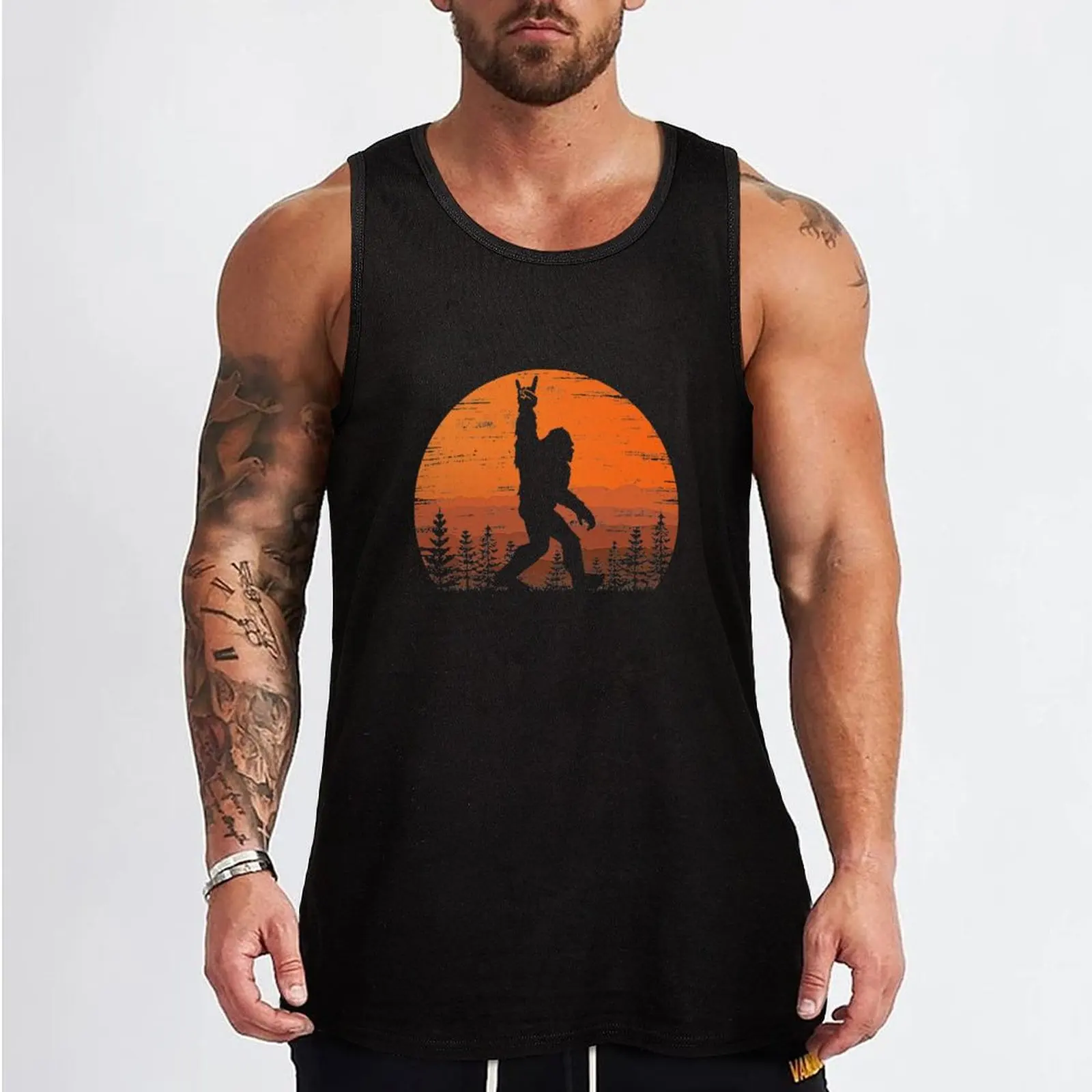 Funny Retro Bigfoot Rock Roll Shirt Forest Sasquatch Believers Birthday T-Shirt Tank Top Sports shirt man Top