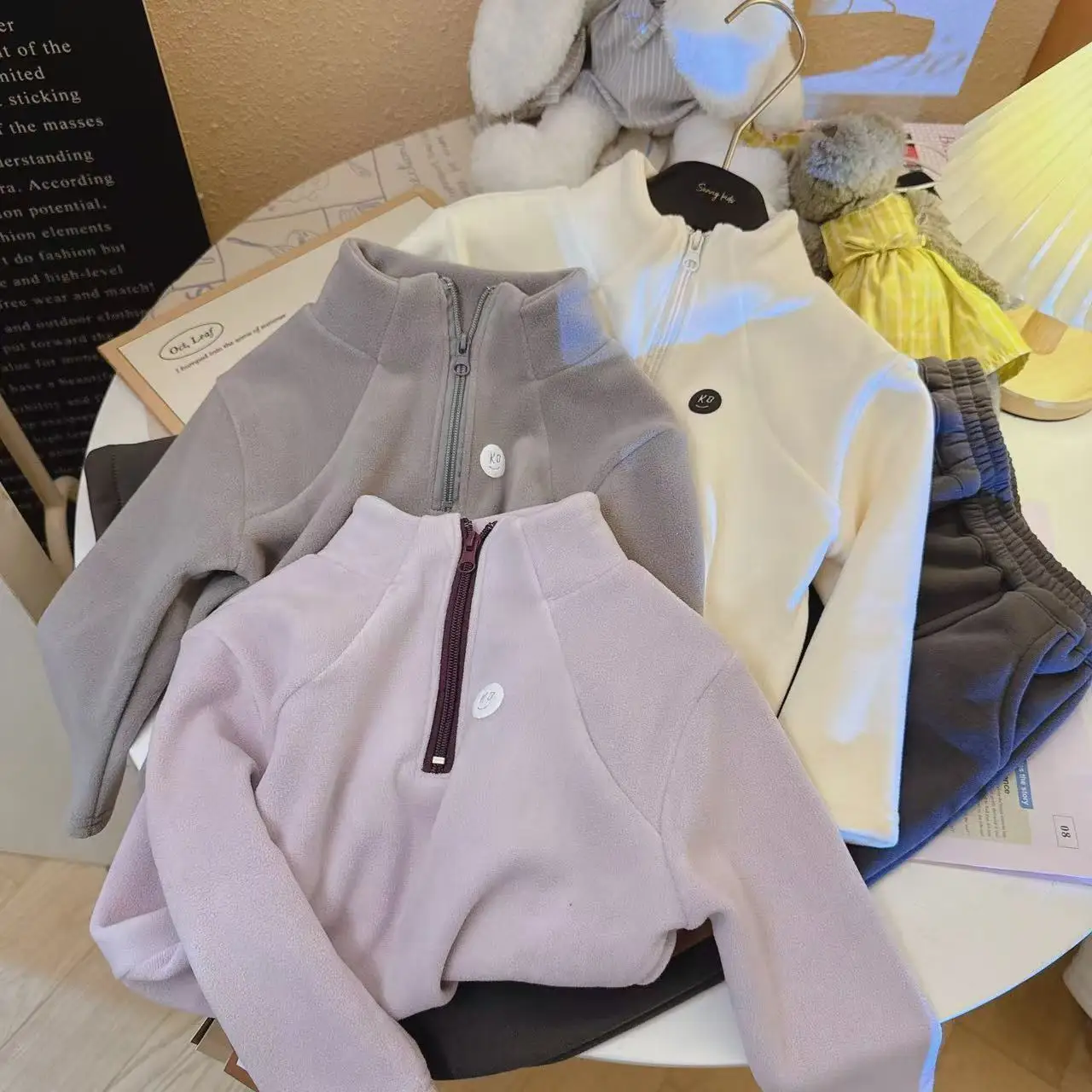 2025 New Autumn Fashion New Kids Stand-up Collar Sweatshirts Medium and Large Kids Long-sleeved Korean Style Kids Clothing