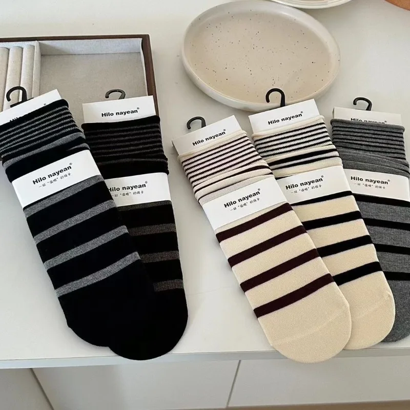 

5 Pairs 2026 Striped Mid-calf Women's Socks Set Spring Autumn and Winter Cotton Adult Warm Socks for Girls Fashion Thermal Socks
