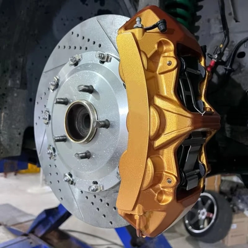 

Комплект тормозной системы KLAKLE Performance для автомобилей E39: суппорты и аксессуары