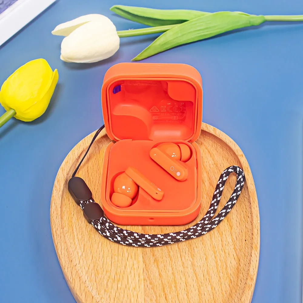 ポータブルソフトイヤホンケース落下防止シリコンプロテクターカバー耐衝撃ロープ保護スリーブ付きCMF芽用
