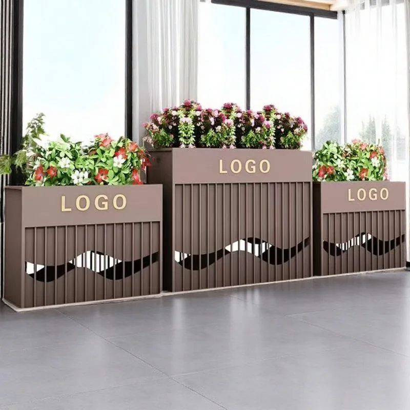 Wrought iron stainless steel flower box can be combined, suitable for courtyard park hotel square fence partition seat flower