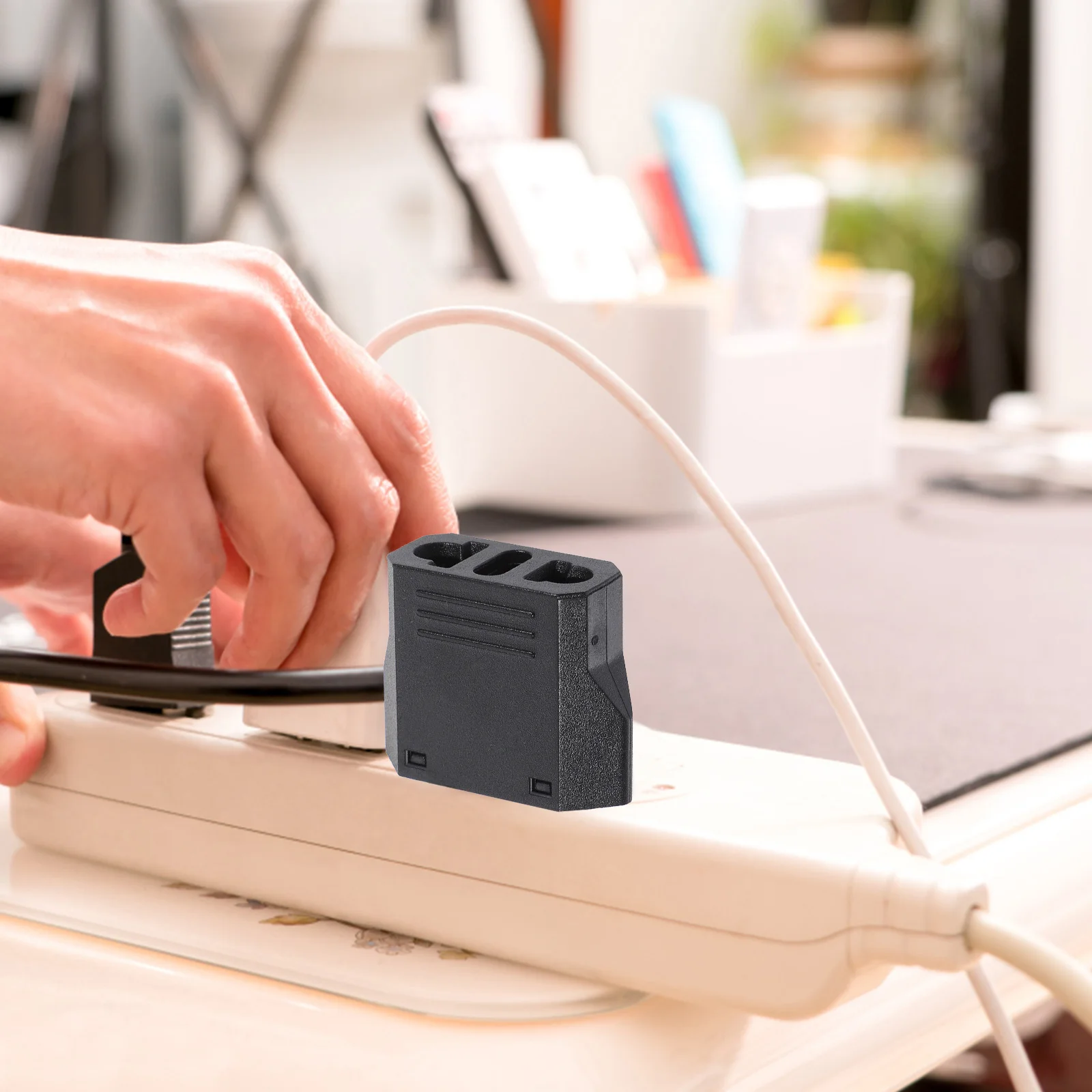 

6Pcs Socket Converter Us to Eu Plug Travel Adapter Compact Design Household Power Adapter for Travel Business Trip Use