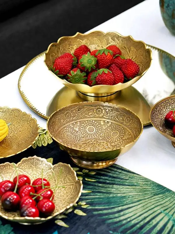 

Bronze European Sle Carved Sna Candy Dry Fruit Bowl Decorative Storage Plate Jewelry Tray Entrance Key Plate