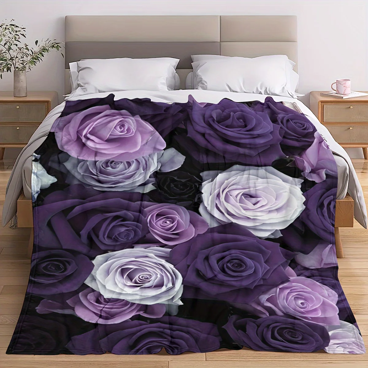 بطانية أنيقة بالورود باللونين الأرجواني والأبيض - تصميم مريح وملون، مثالية لأي غرفة، ناعمة ودافئة، هدية مثالية #3