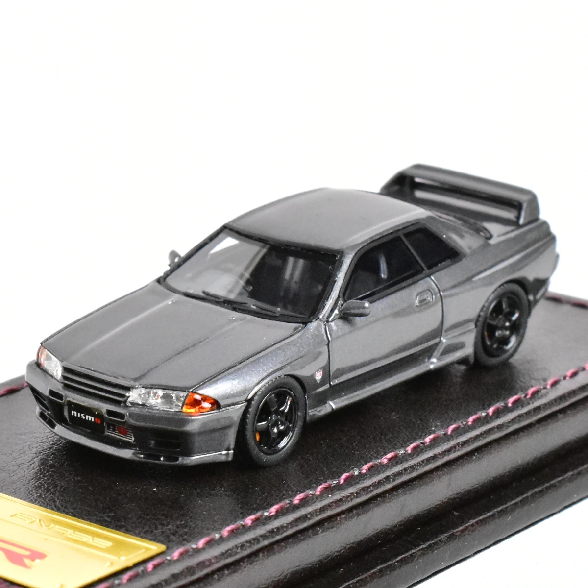 Ignition IG 1:64 GTR R32 NISMO CRS Diecast Model Cat