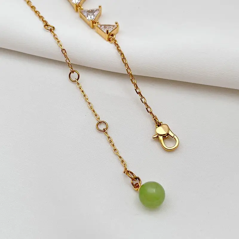 KS الأزياء الأوروبية والأمريكية يلمع الزركونيوم انه مثلث تصميم الإبداعية كوب كوكتيل شخصية مشرقة سوار المرأة