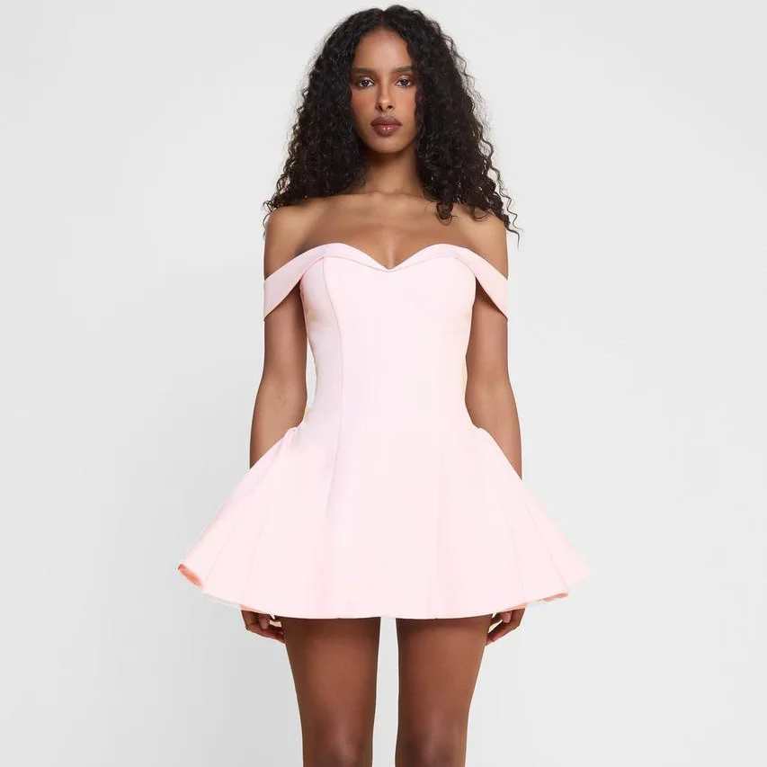 Women's Sexy Off-shoulder Strapless Mini Dress Fashion Contrast Color Backless Ruffle Edge A-line Club Party Dresses 2025 New