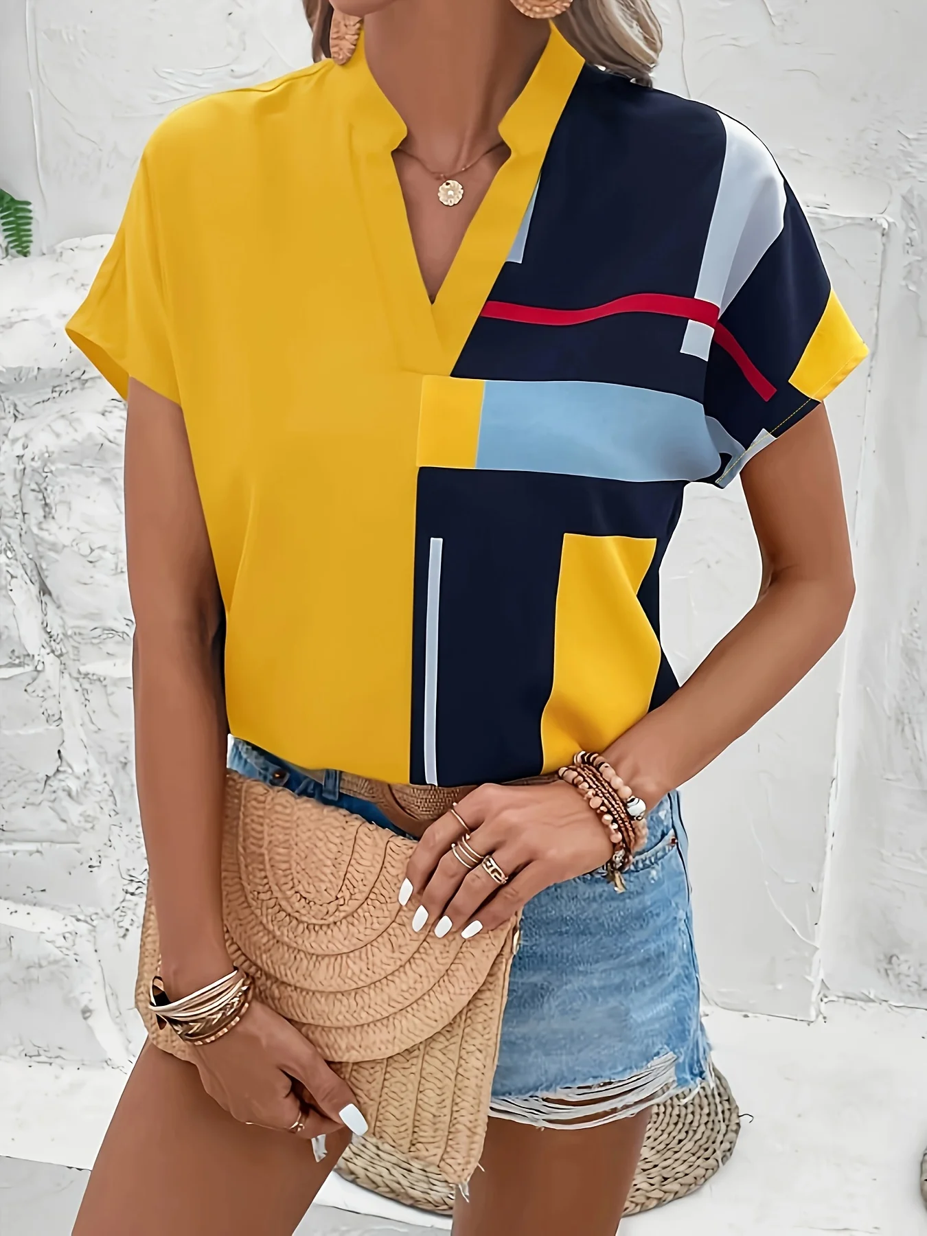 Top con scollo a V in chiffon a maniche corte stampato di nuova moda estiva europea e americana di vendita calda