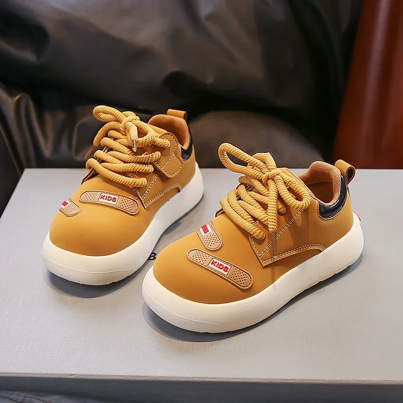 

Kids Skate Shoes Waterproof Round Toes Children Casual Shoes Soft Bottom 2025 Autumn New Boys Girls Sports Shoes Comfortable