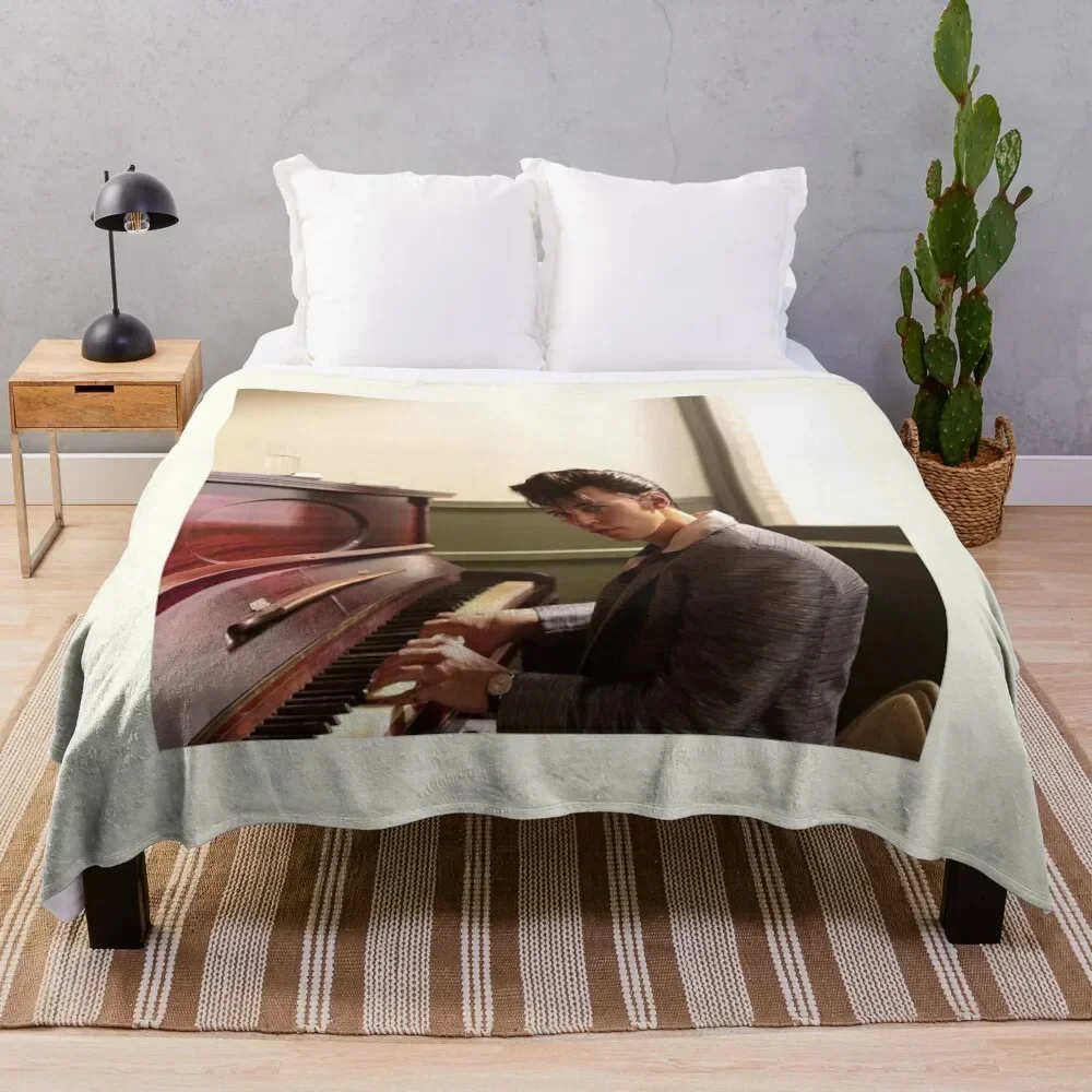 

austin butler Throw Blanket christmas decoration heavy to sleep Custom Blankets