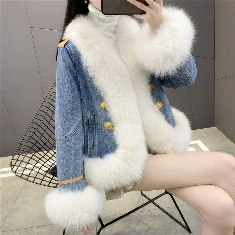 

2023 Fashion Top Grade Winter New Fox Fur Coat Women Jacket Short Thick Fashion Female Leisure and Comfort Outerwear