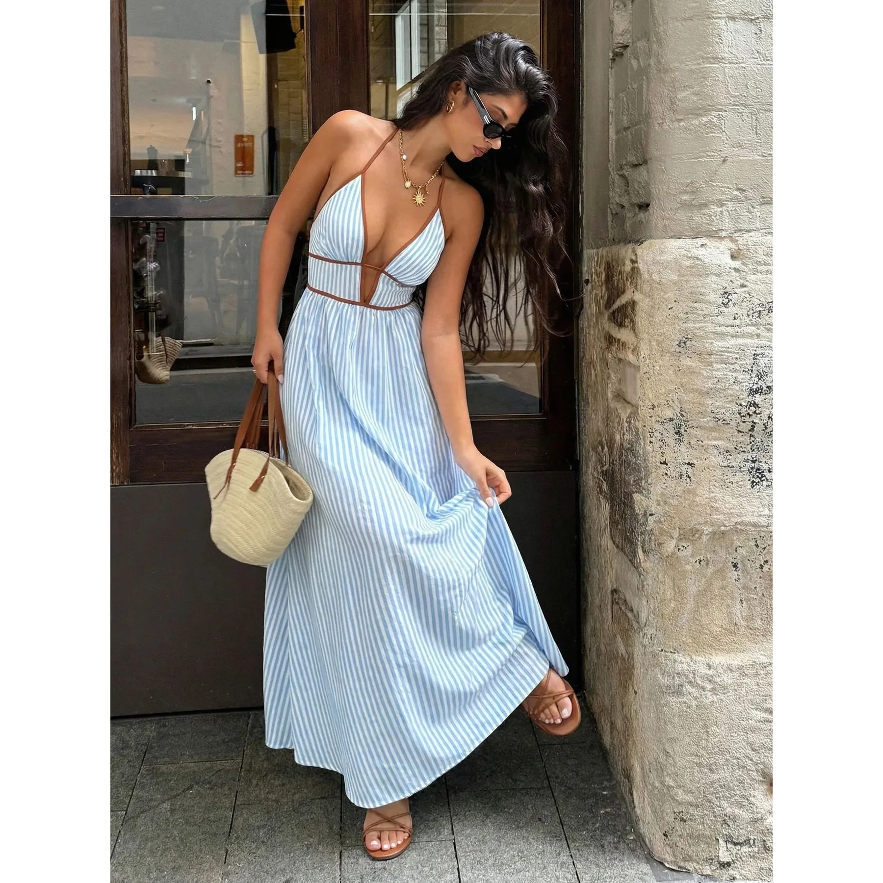 Vestido de Praia Azul Listrado Sem Costas para Mulheres, Sexy, com Decote Halter em V, Manga 3/4, Estilo Cleanfit em Couro PU