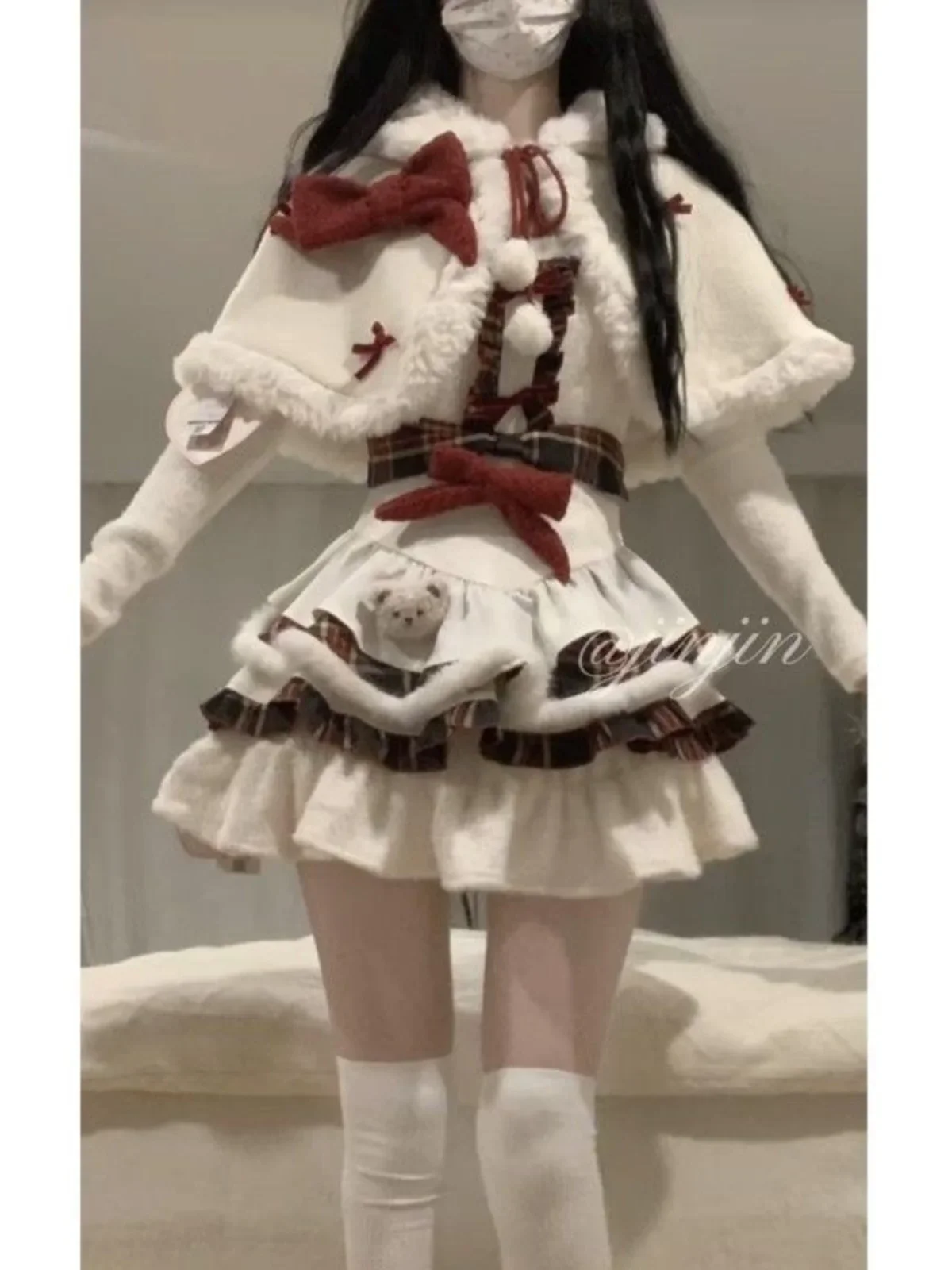 Winter Christmas battle robe sweet and cute plush cape coat suspender cake skirt foreign style set