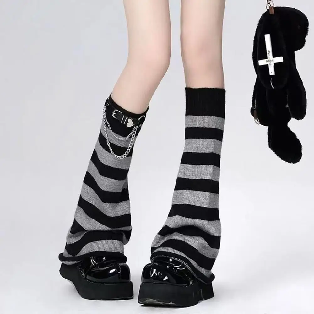 Calentadores de piernas góticos a rayas para mujer, calcetines largos de Lolita blancos y negros, calcetines de invierno japoneses tejidos, calentadores de brazos y tobillos, cubierta de piernas anchas