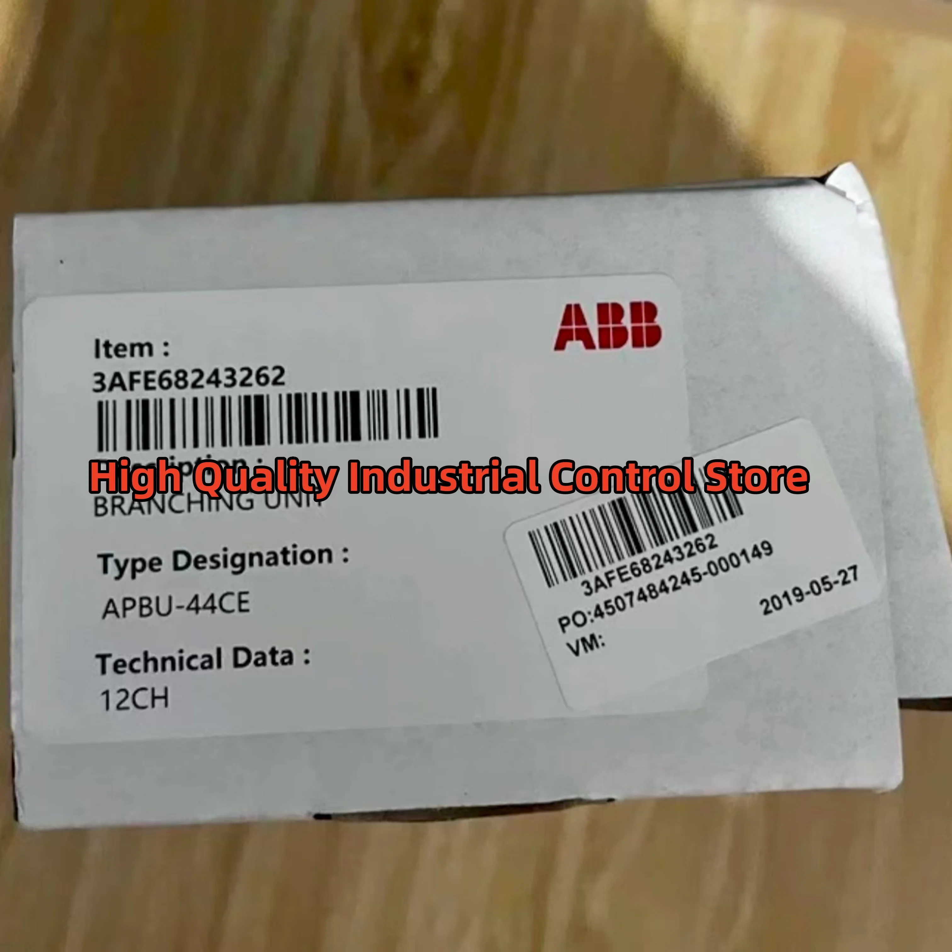 

APBU-44C 64669982 100% НОВЫЙ APBU-44CE 68243262 Аксессуары для преобразователя частоты