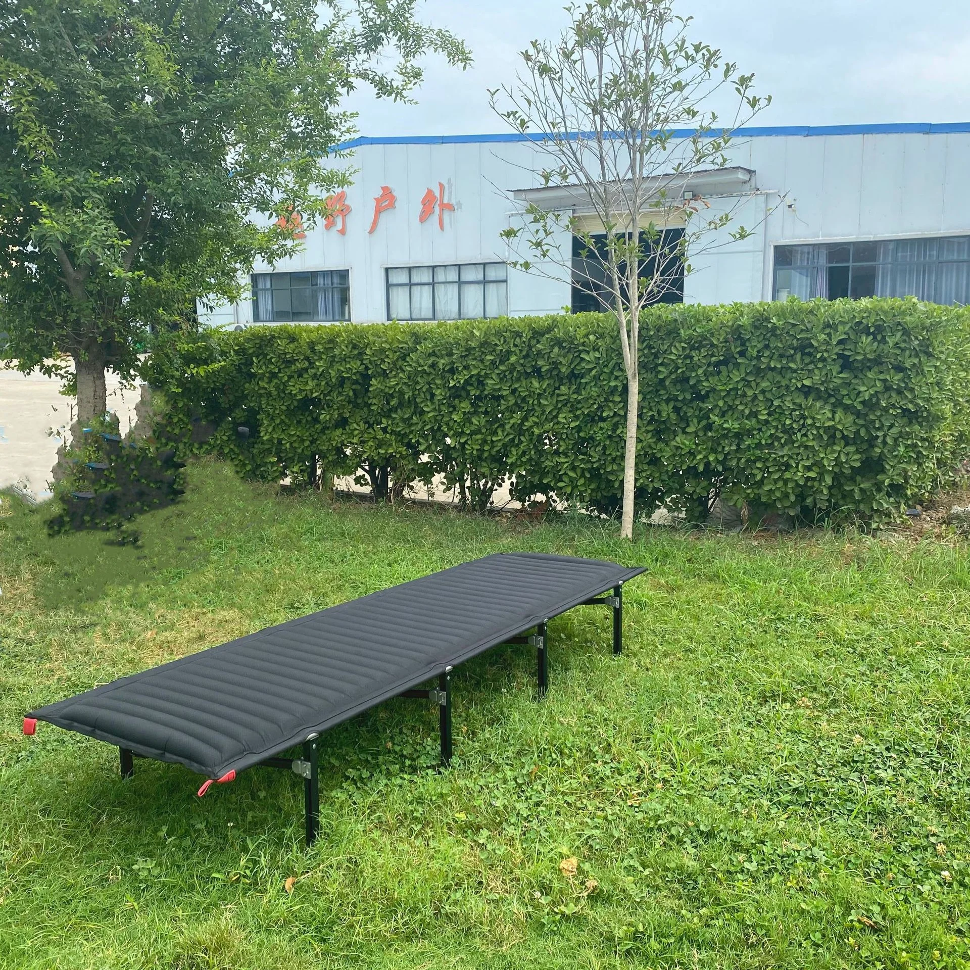 เตียงสนามพับได้ น้ำหนักเบา ทัน - Camping Cot Foldable บทวิจารณ์และราคา