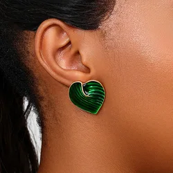 Vintage Metal Colored Heart Shape Textured Stud Earrings For Women Holiday Party Gift OL Fashion Jewelry Ear Accessories CE197