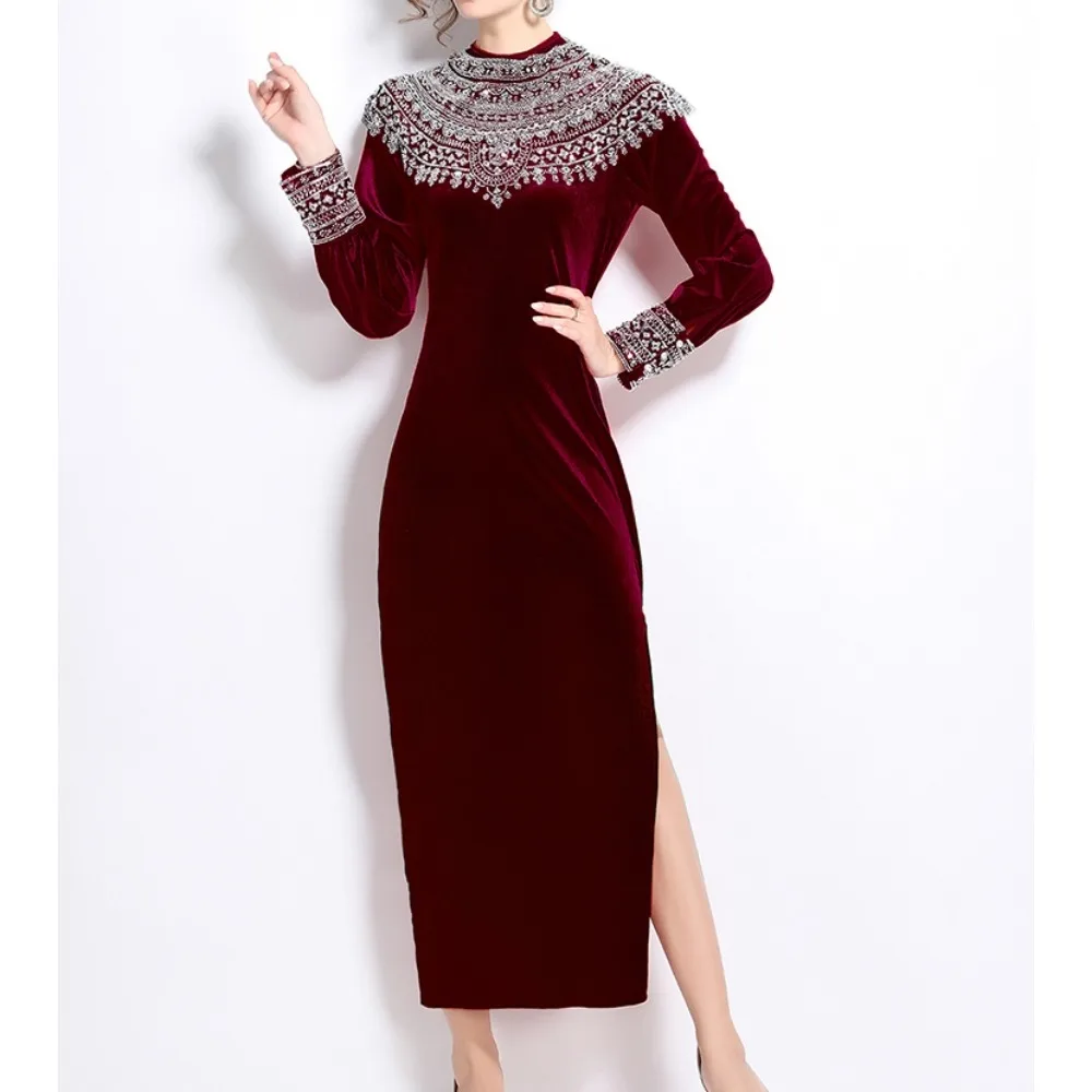 Elegant Long Sleeves Vintage O-Neck Chic Sequin Embroidered Beads Loose Split Velour Dresses French High Street Winter Clothing