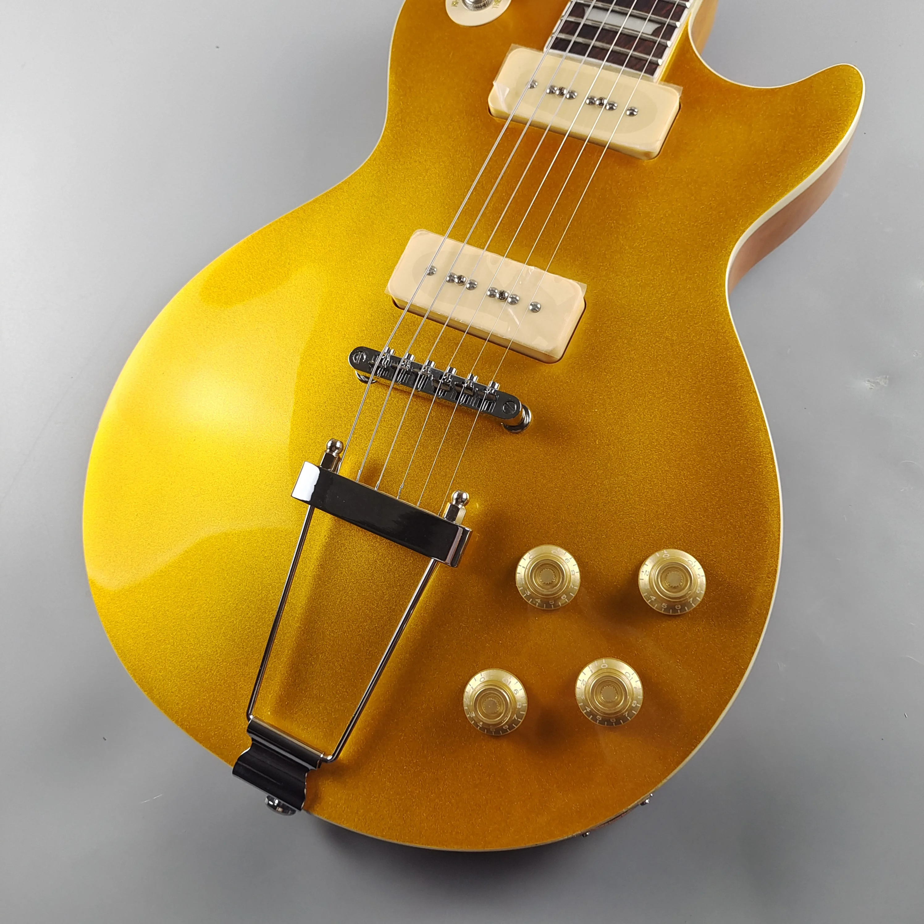 Standard electric guitar, golden top, silver flower basket pull plate, P90 pickup, in stock, lightning free shipping