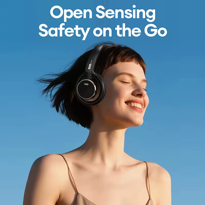 헤드셋 착용 컷