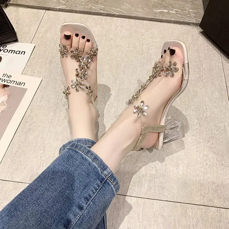 High-heeled Sandals Women\'s 2023 Summer New Style Fashion Small Flower Decoration Buckle Transparent Square Heel Women\'s Shoes