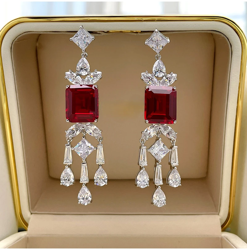 Karloch New Independent Design Luxury Retro Style Red Treasure Earrings 12 * 14 with a High Quality and Elegant Style