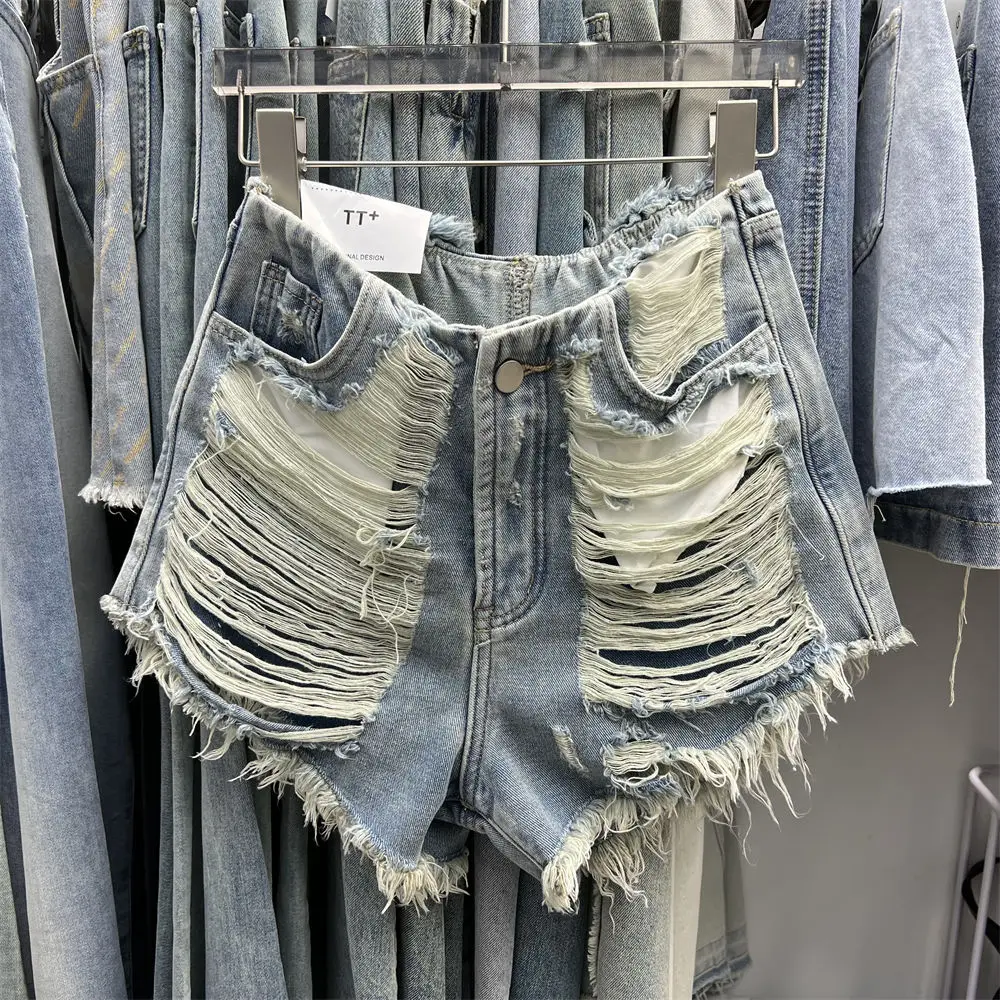 

denim shorts for women, summer 2024 new fashion, ripped holes, frayed edges, slimming and high waisted A-line hot pants