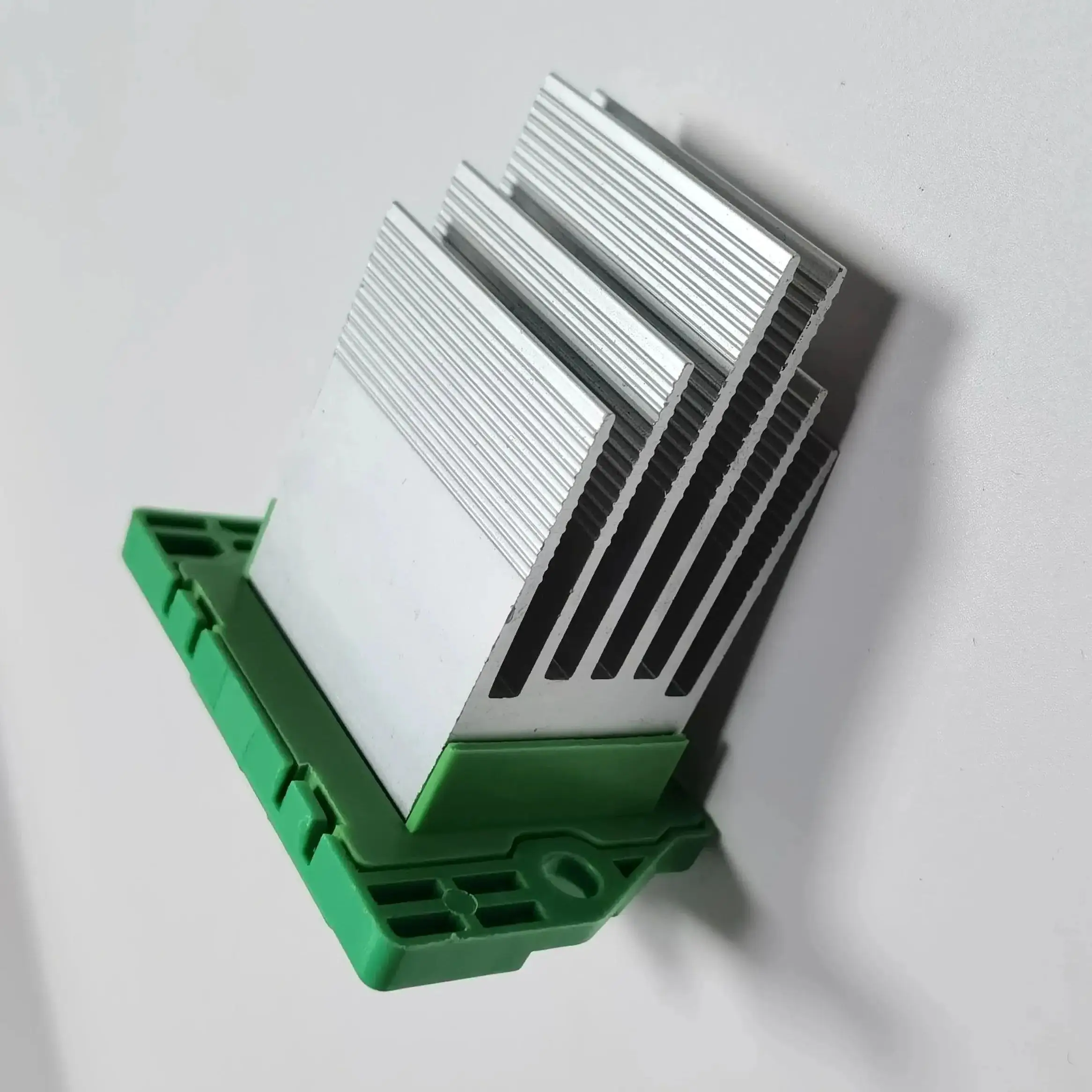 

FOR KIA 2011 HYUNDAI IX35 HEATER BLOWER MOTOR RESISTOR Blower Motor Resistor 97235-4D000 972354D000 97235-3SAA0 972353SAA0