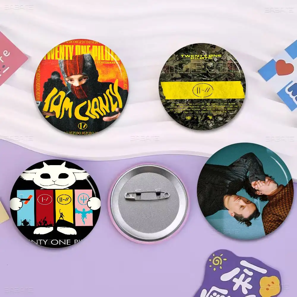 Twenty One Pilot Band Badges Creative Tinplate Soft Button Pins Animal Icon Brooch Lapel Backpack Badge Accessories Pin