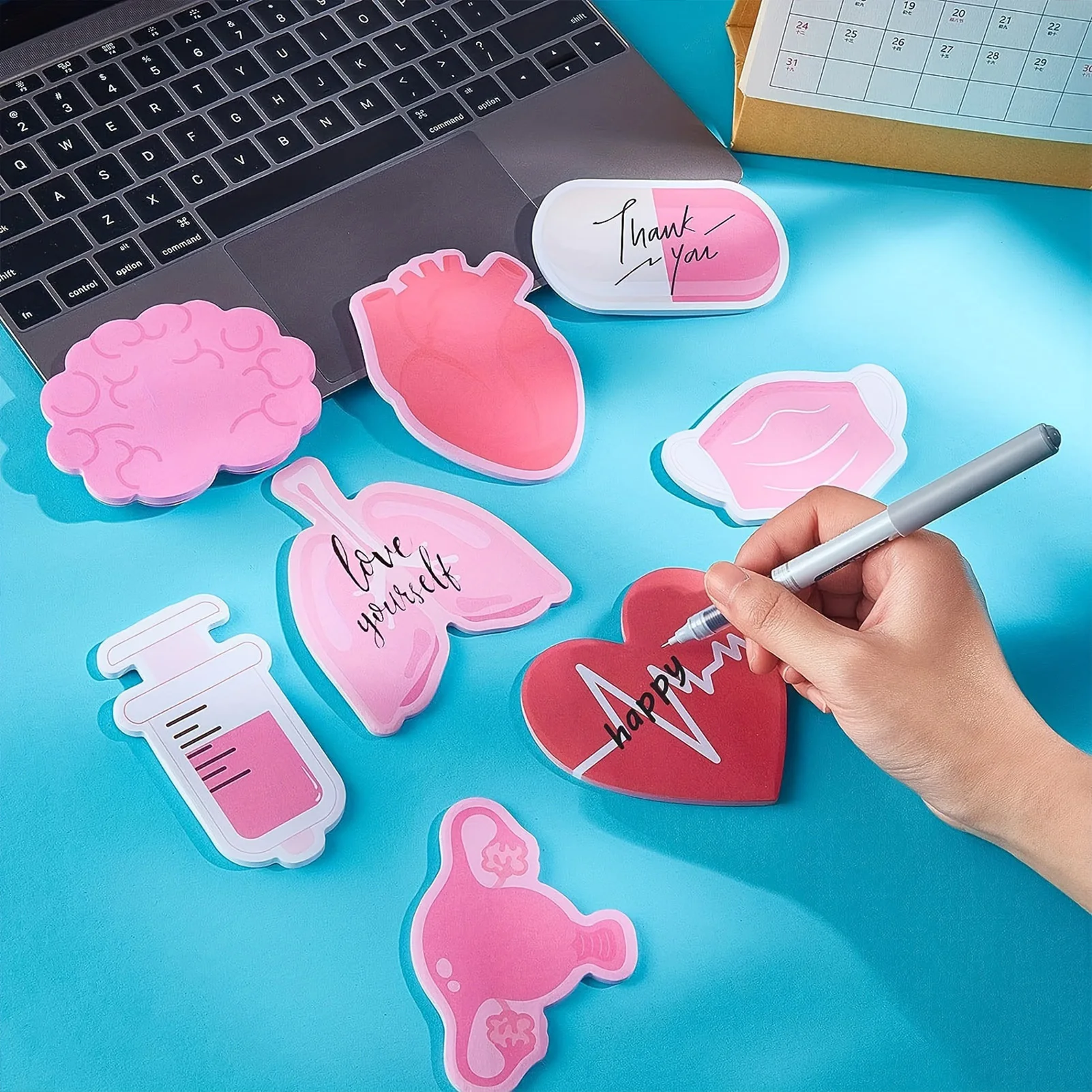 مجموعة ملاحظات مكونة من موضوع الرعاية الصحية للأطفال، مجموعة محاكاة بسيطة، مفكرة لاصقة قوية يمكن أن تمزقها بشكل عادي.