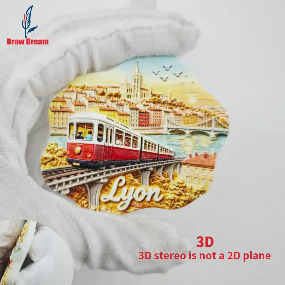 1Pc Lyon Refrigerator Magnet World Travel Souvenir Collection Suitable for Home and Office Decoration, Personalized Exclusive Travel Souvenir Magnetic Refrigerator Magnet, Home Decoration, Kitchen, Room, Office, Cabinet Crafts Gift, Holiday Souvenir, Exquisite Small Gift