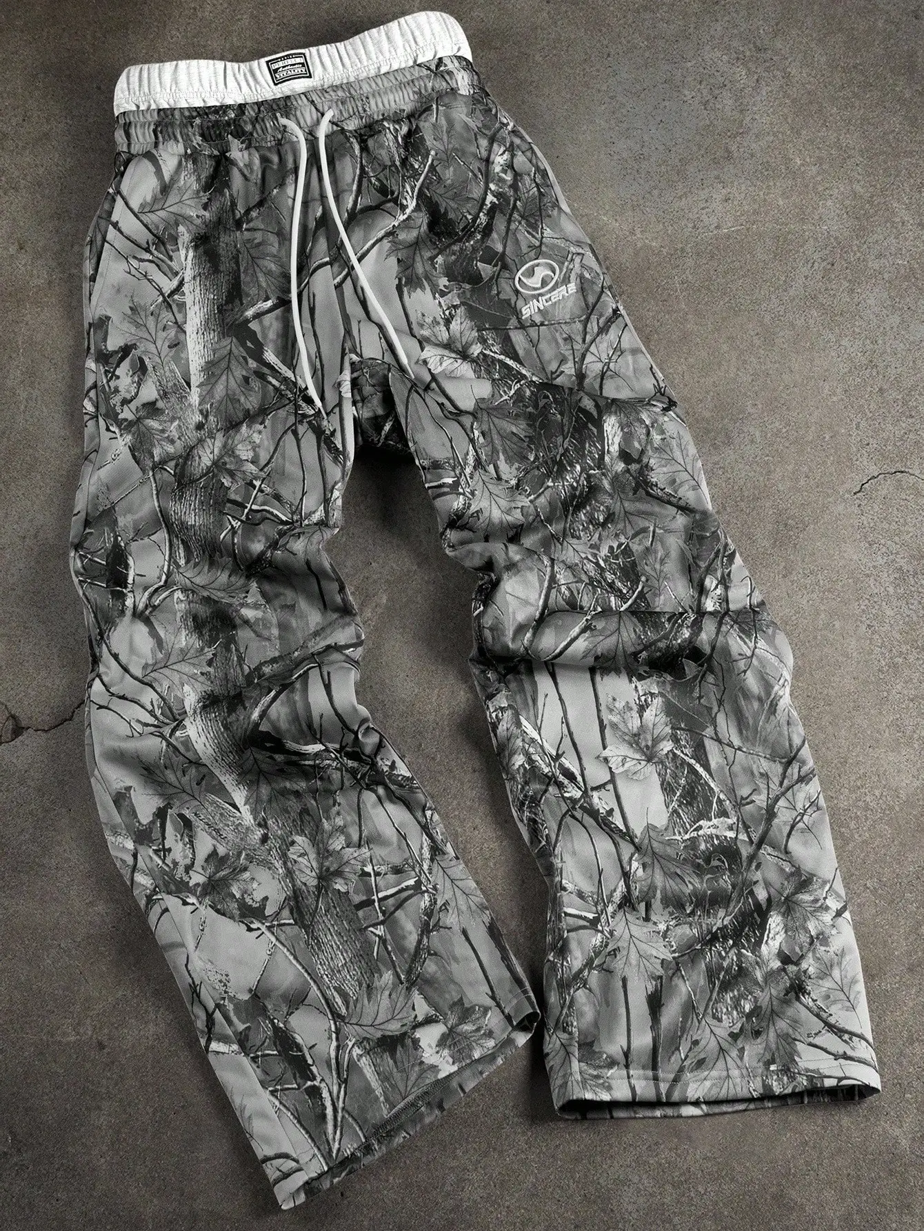 Baggy Vintage Camo Graphic Print Sweatpants Men's Urban Streetwear Loose Drawstring Waist Embroidered Logo Casual Daily Pants