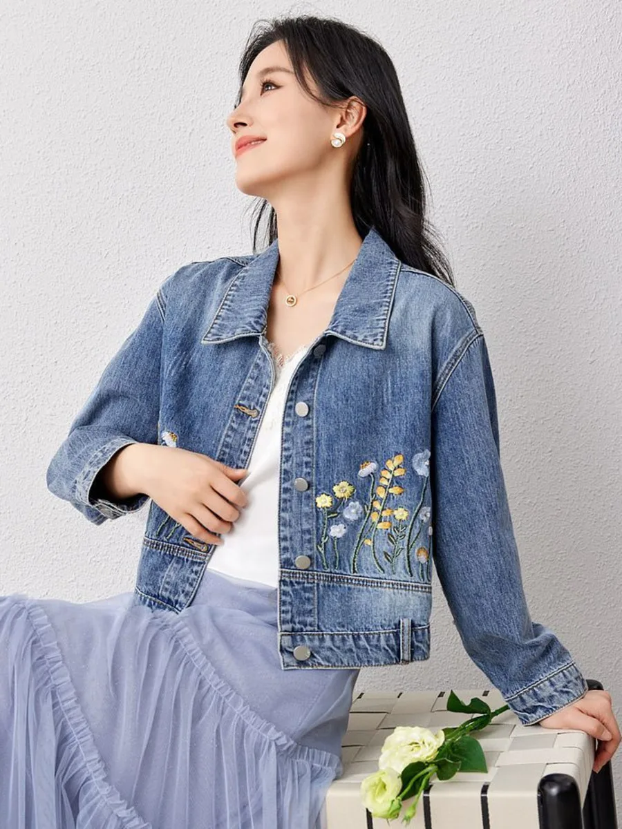 Floral Embroidered Denim Short Jacket Women Casual Denim Jacket Casual Spring Fashionable Cropped Jeans Coat Top Outerwear