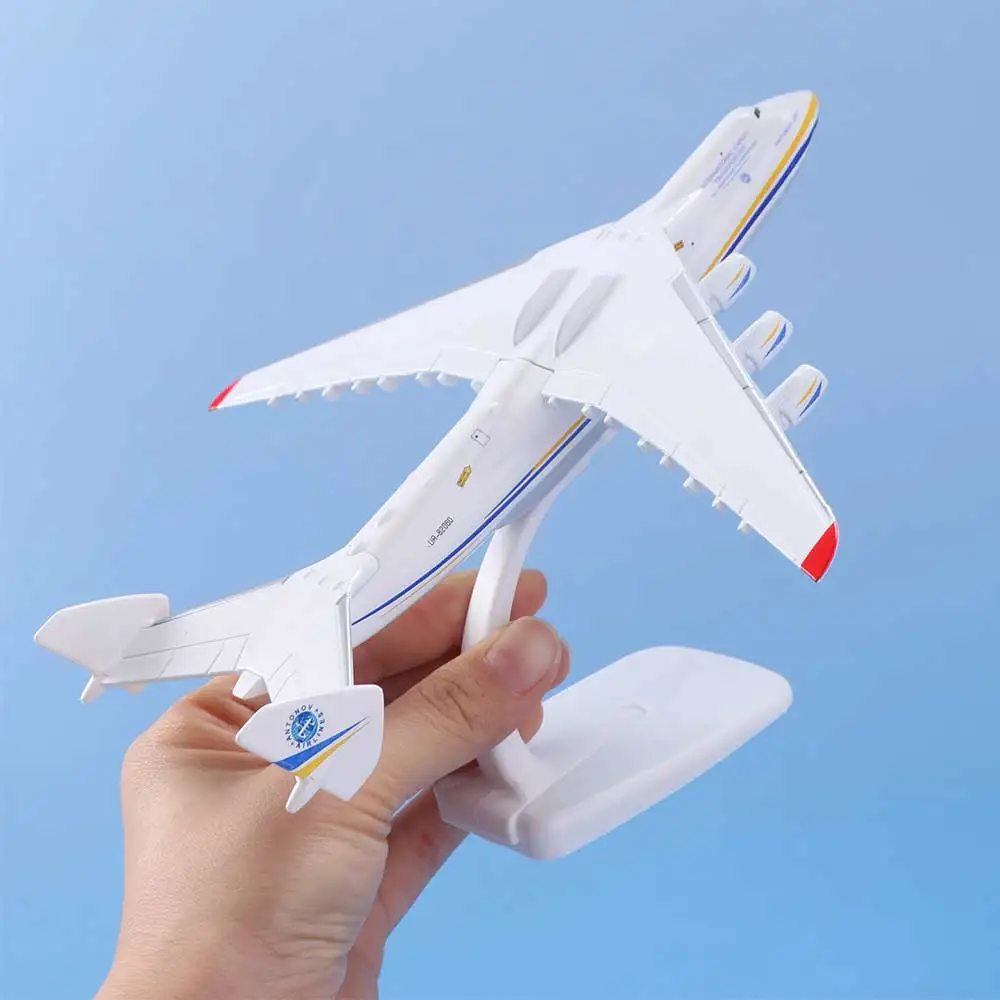 Static Aircraft 1/400 Scale AN225 Model Plane Diecast Metal Alloy Antonov an-225 Mriya Replica Airplane Model Home Decor