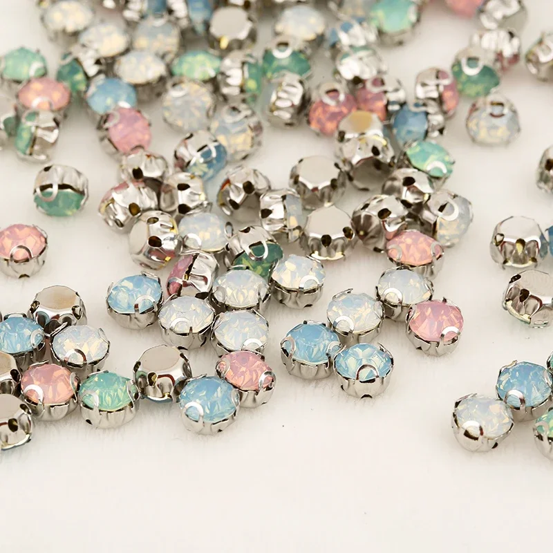 PEESOM 100pcs Round Opal Rhinestone with 3D Claw Settings Sew On Stone Flatback Resin Rhinestone for Sewing Garment Accessories