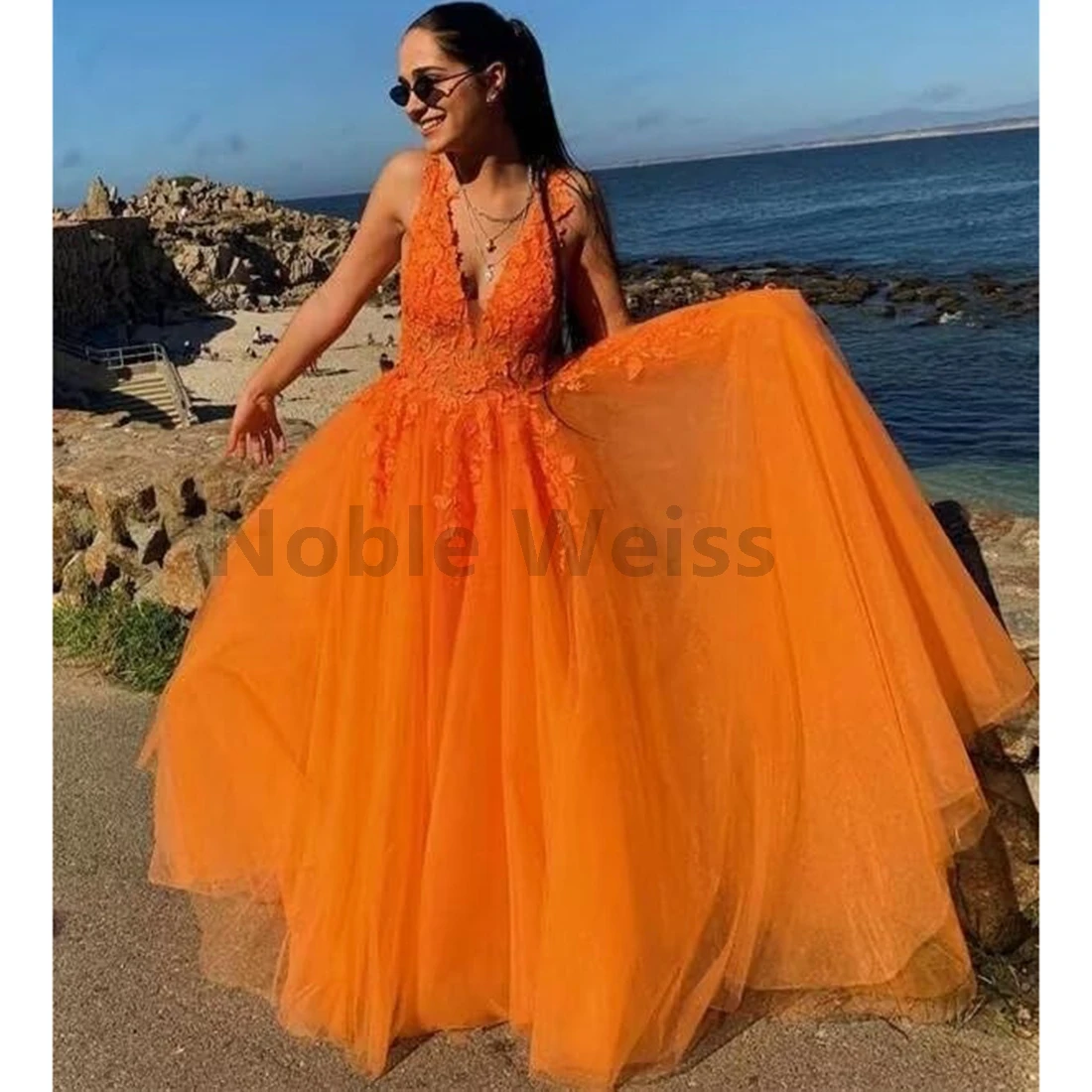 

Тюлевые платья для выпускного вечера для женщин, длинное бальное платье трапециевидной формы с V-образным вырезом и цветочной аппликацией с открытой спиной на заказ