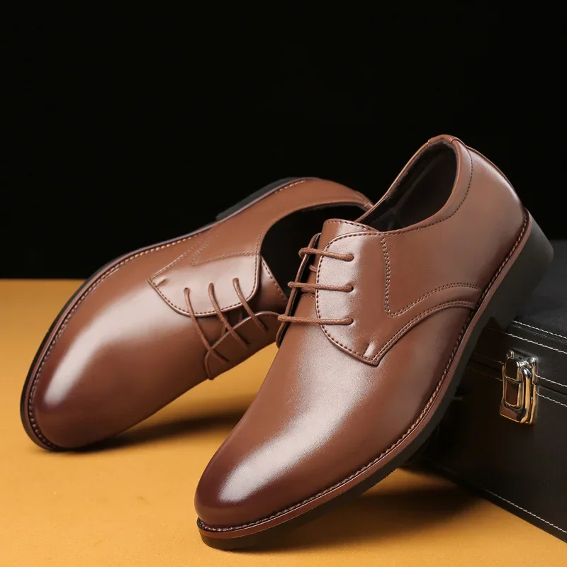 Men Breathable Leather Shoes Black Soft Leather Soft Sole Spring and Autumn Groomsmen Men Business Formal Casual Shoes