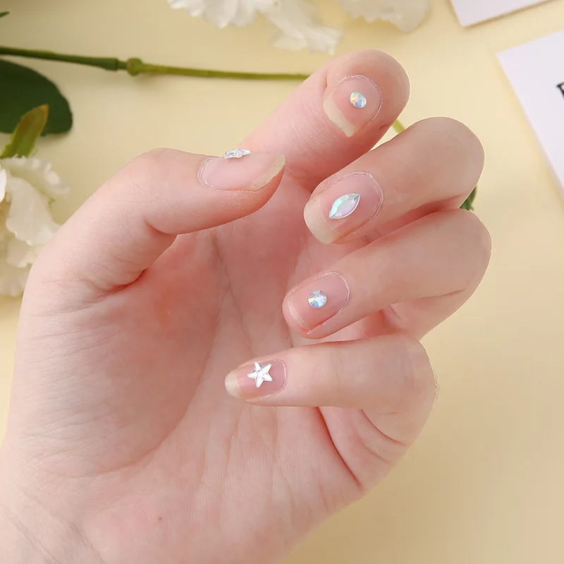 Hot Selling Face Diamond Stickers Self Adhesive Waterproof Teardrop Pearl Star Moon Rhinestones for Stage Makeup