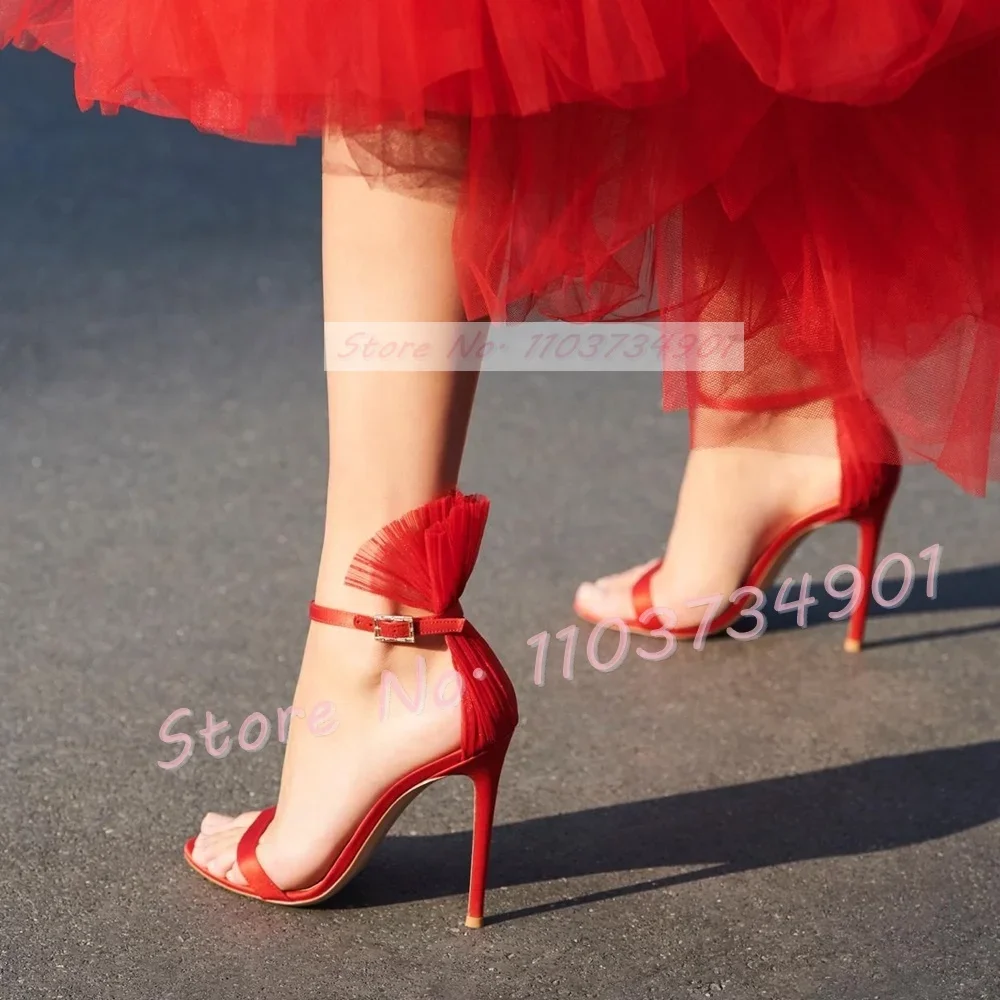 

Сандалии женские атласные с открытым носком, элегантные шикарные босоножки на высоком каблуке-шпильке, металлические туфли с ремешком на щиколотке, цвет красный, цвет металлик