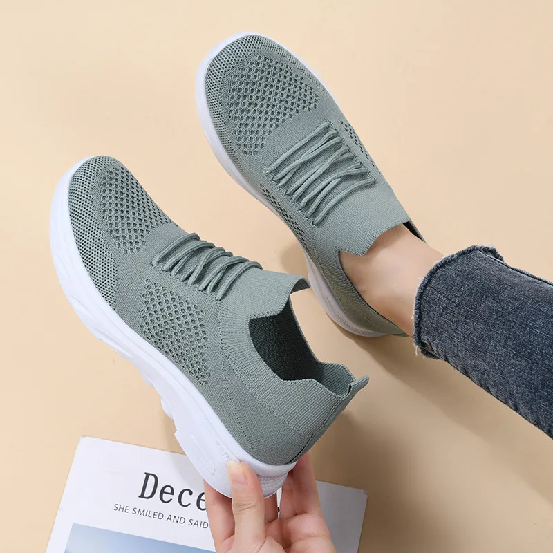 2025 Woman Shoes Slip on Mesh Breathable Sneakers Tenis De Mujer  Womens Vulcanize Shoes Fashion Casual Walking Running Shoes 41