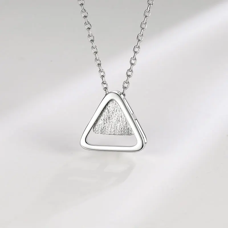 Simple Popular Triangle Necklace for Women Temperament Light Luxury High-end Feel Necklaces 925 Silver Collarbone Chain KOFSAC