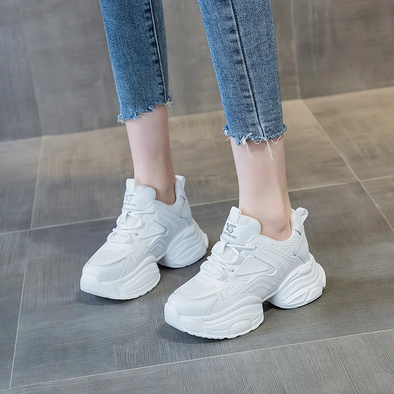 Sepatu musim panas wanita 2023 sepatu Platform mewah perempuan penambah tinggi musim gugur sepatu desain baru untuk wanita sneakers jaring mujer