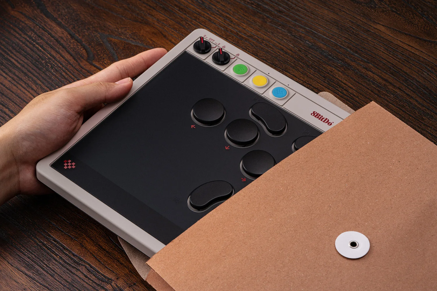8BitDo All-Button Arcade-Controller für Switch & Windows – 3 Verbindungsmodi, flache lineare Schalter, 4 programmierbare Tasten – Detail 3