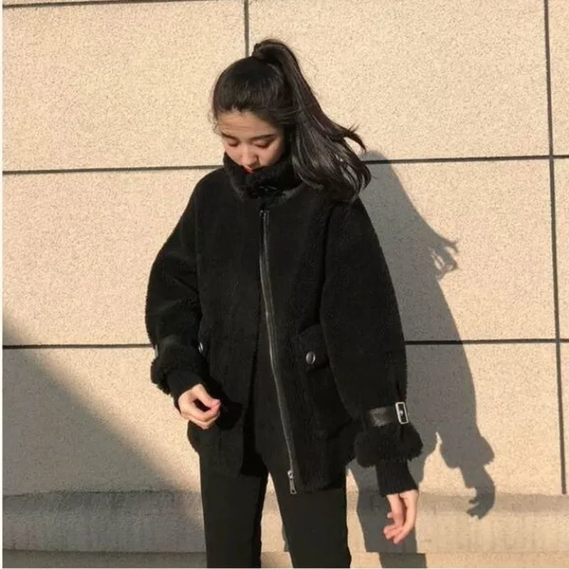 Female 2023 Korean Version Was Thin Lamb Wool Granular Fleece Fur Winter Sheep Shearing Stitching Fur One Long-sleeved Jacket