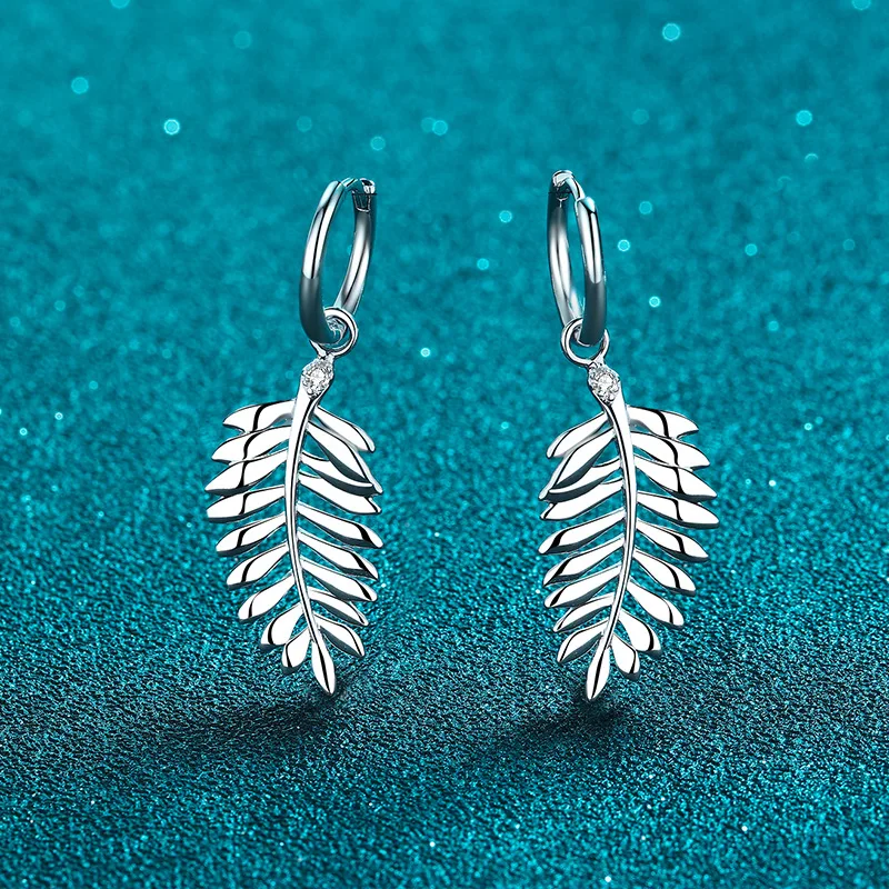 Elegant PT950 Platinum Shimmering Palm Leaf Moissanite Earrings, Trendy Diamond-Studded Leaf Earrings