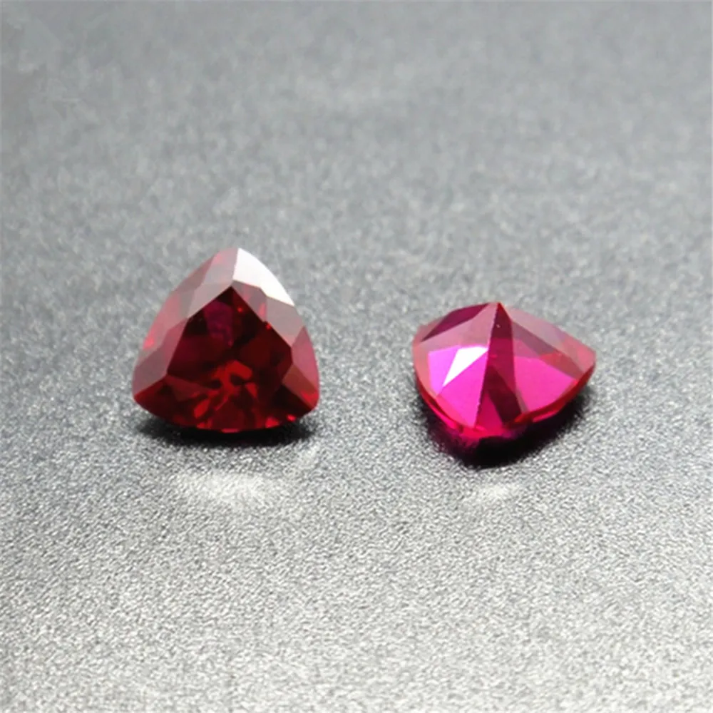 

Joanlyn Ruby Trillion Faceted Gemstone Trilliant Cut Blood-red Ruby Gem Multiple Sizes to Choose C52R