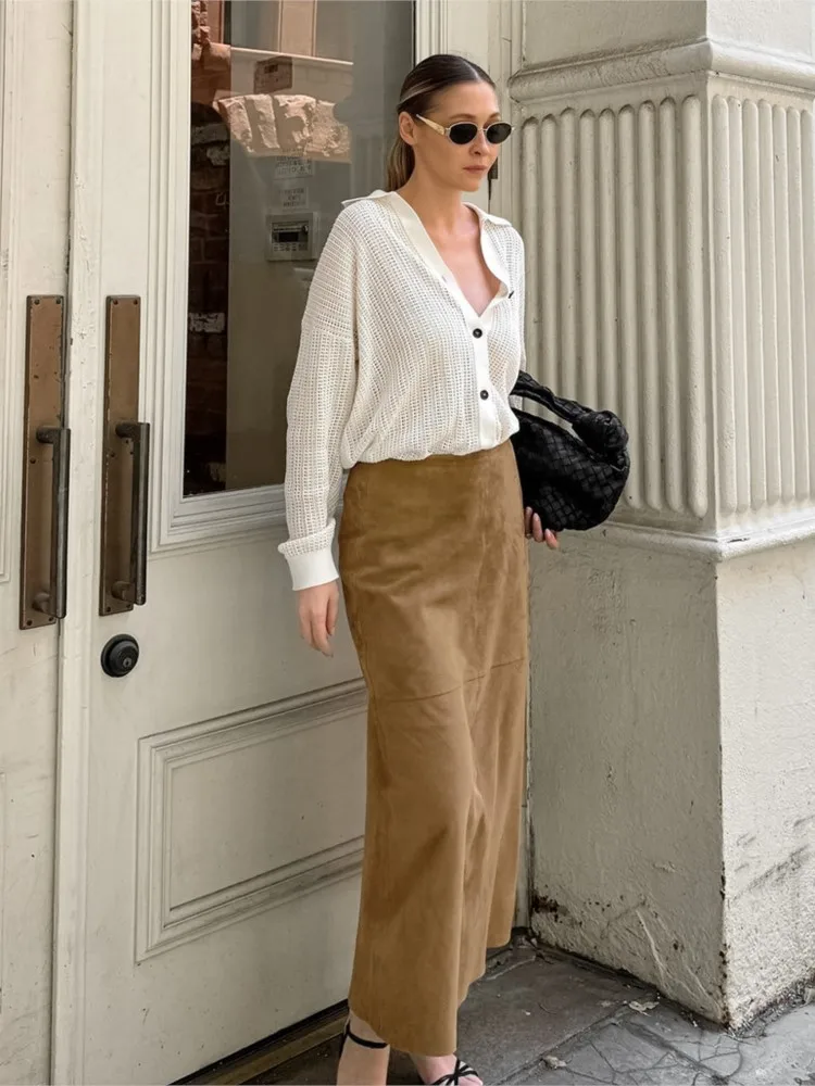 2024 Autumn Retro Fashion Velvet Long Skirt Khaki Slim Straight Winter Women Skirt Zipper Solid Color Elegant Streetwear Skirt